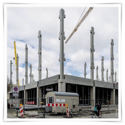 Ecke Adalbertstraße - Baustelle Neue Schule