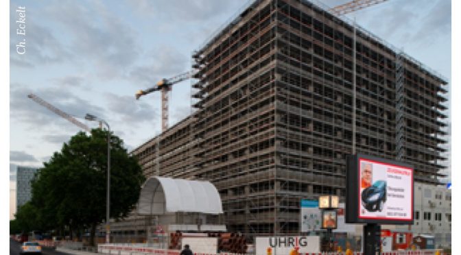 Gehen Mitte die Flächen aus? Ephraim Gothe im Gespräch mit der „ecke“