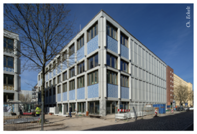 Fassade Adalbertstraße Schule