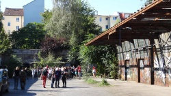 Allgemeines Staunen über diesen Lost Place in mitten der Stadt